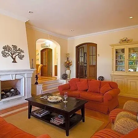 Sleeps 8 Pool Air Con Wifi * Vale do Lobo